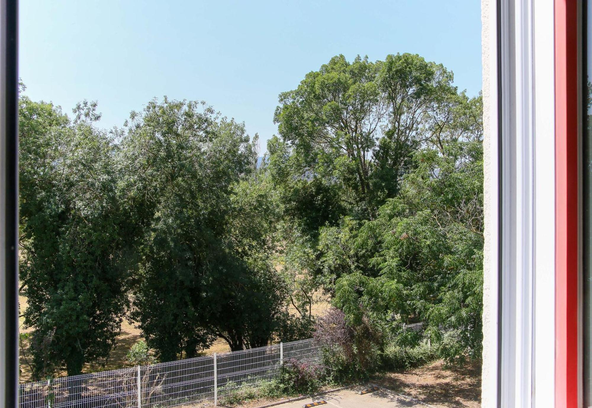 B&B HOTEL Fréjus Roquebrune-sur-Argens Exterior foto